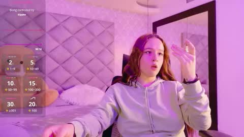 caro_adams1 online show from February 20, 10:50 am