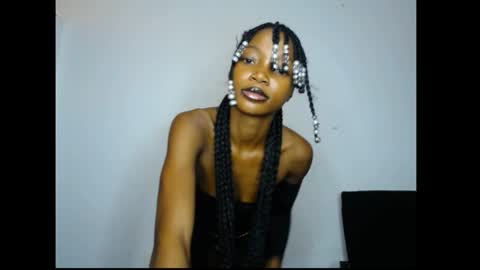 caroline online show from May 30, 4:54 am