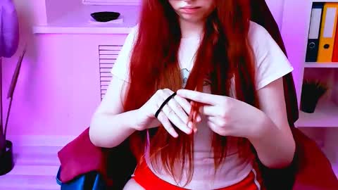 Snapshot of carol_carmen chatting on October 28, 10:47 pm Carol online show from October 28, 10:47 pm