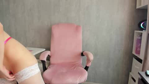 carol_may_ online show from October 27, 10:00 am