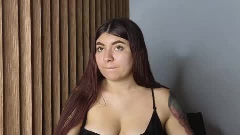 carolay759687 online show from November 2, 5:11 am