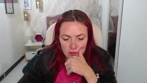 Carolin  online show from December 17, 7:59 pm