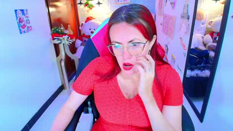 Carolin  online show from December 11, 3:45 am