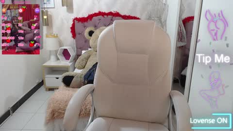 Carolin  online show from January 17, 3:12 am