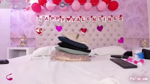 Snapshot of carolina_evanss chatting on February 16, 1:38 pm carolina evanss online show from February 16, 1:38 pm