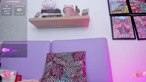 Snapshot of carolina_latinlady chatting on September 9, 1:05 am Carolina online show from September 9, 1:05 am