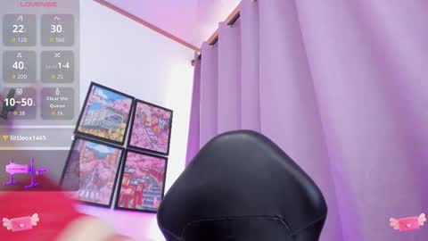 Snapshot of carolina_latinlady chatting on October 29, 8:33 pm Carolina online show from October 29, 8:33 pm