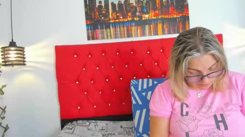 Snapshot of carolinacrus01 chatting on September 21, 4:27 pm Carolina online show from September 21, 4:27 pm