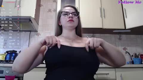 Snapshot of carolinadiamond chatting on October 13, 12:30 pm carolinadiamond online show from October 13, 12:30 pm