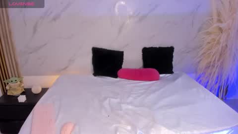 CARO  online show from October 9, 3:10 am