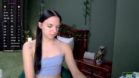 Mary and Carol online show from October 5, 5:07 pm