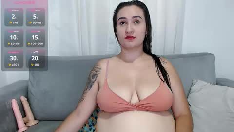 Caroline  online show from September 25, 5:22 pm