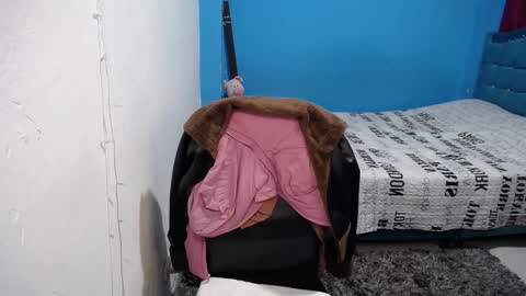 Carolinhe  online show from March 14, 5:03 pm