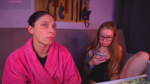 Carrie online show from April 5, 7:35 pm