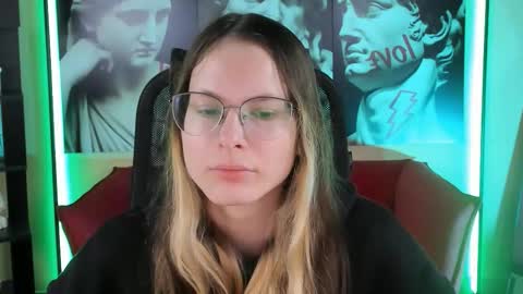 carrie_roses online show from September 15, 4:10 am