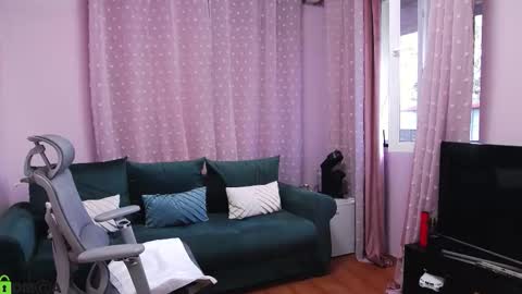 Carrie online show from September 21, 4:55 am