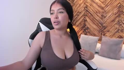 carriepink_ online show from September 12, 2:02 pm