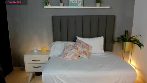 casandra_ballesteros online show from February 27, 1:38 pm
