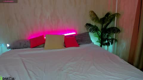 casey__miller online show from October 10, 10:20 am