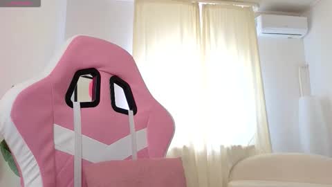 Casey Robbins online show from October 21, 7:23 am