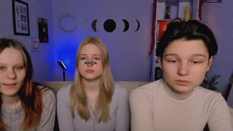 Cassandra online show from March 22, 10:10 am