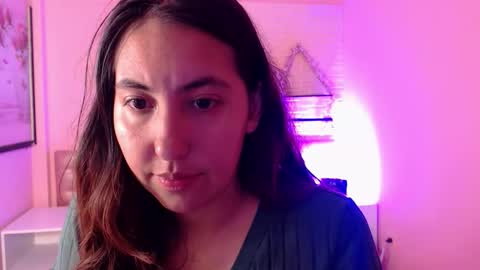 Snapshot of cassandra_ruizz chatting on October 8, 9:19 pm 573215024606 online show from October 8, 9:19 pm