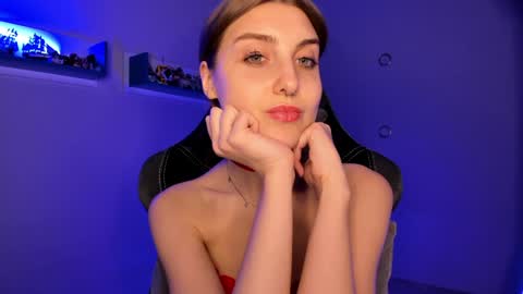 Snapshot of cassiablade1 chatting on February 3, 7:00 pm Seductress Cassia FINDOM AND SADISM NO NUDE online show from February 3, 7:00 pm
