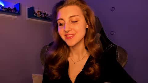 Snapshot of cassiablade1 chatting on February 20, 7:30 pm Seductress Cassia FINDOM AND SADISM NO NUDE online show from February 20, 7:30 pm