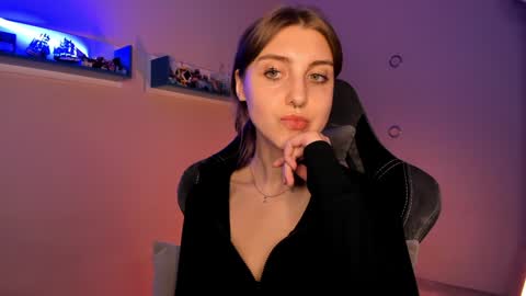 Snapshot of cassiablade1 chatting on February 2, 6:53 pm Seductress Cassia FINDOM AND SADISM NO NUDE online show from February 2, 6:53 pm