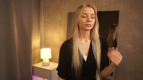 Cassie online show from December 27, 3:16 pm