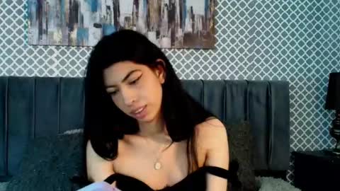 cassie_bloom online show from October 9, 5:55 am