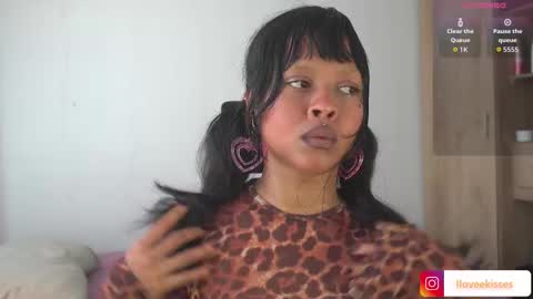 cASSie online show from September 29, 7:52 pm