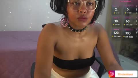 cASSie online show from October 1, 11:53 pm