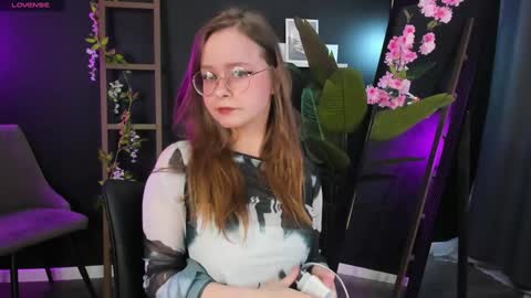 assie online show from January 10, 8:59 pm