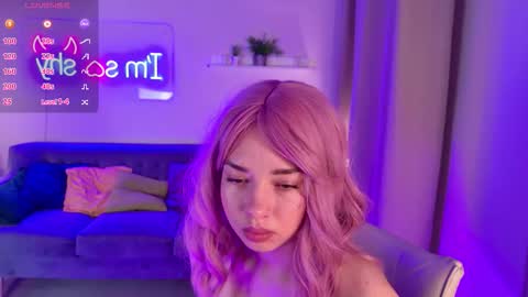 Cassie online show from January 12, 2:11 pm