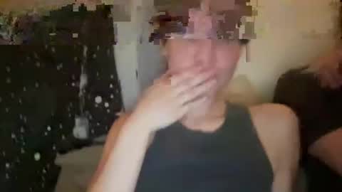 cassieviolett online show from September 19, 9:41 am
