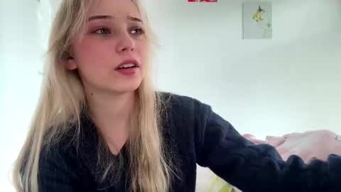 Olivia online show from March 11, 2:53 pm