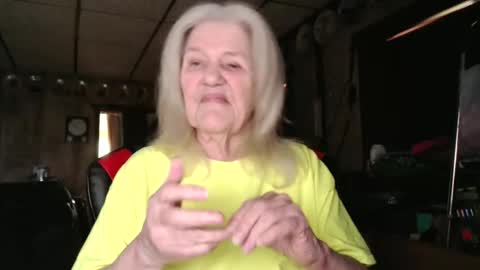 cat online show from October 17, 3:26 pm