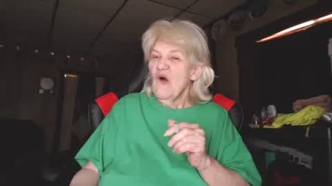 cat online show from January 13, 4:30 pm