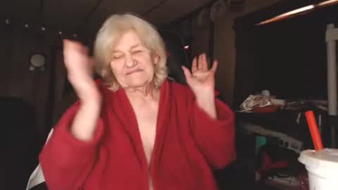 cat online show from January 18, 6:32 pm