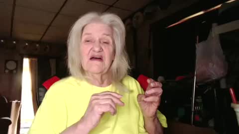 cat online show from October 19, 4:09 pm