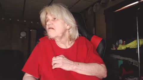 cat online show from January 11, 5:51 pm