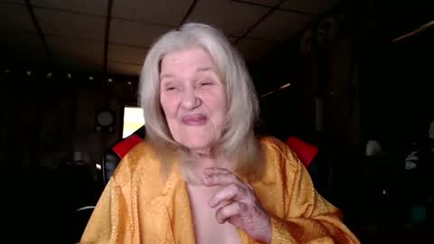 cat online show from September 27, 7:21 pm