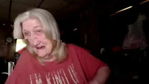 cat online show from October 4, 5:39 pm