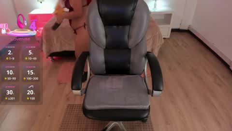 Karol  online show from April 1, 7:33 pm