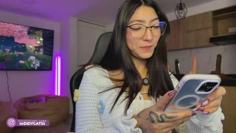 Didy online show from April 8, 4:20 pm