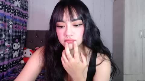 Snapshot of cat_mila_ chatting on September 26, 6:11 am Mila online show from September 26, 6:11 am