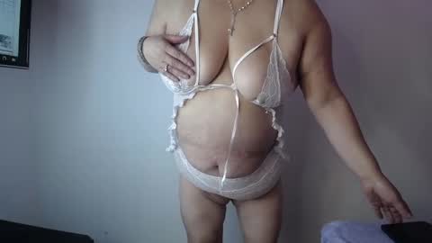 Snapshot of cat_wild chatting on January 18, 9:13 pm Marce online show from January 18, 9:13 pm