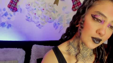 Snapshot of cata_greenn chatting on December 19, 6:34 pm Cata green model independient online show from December 19, 6:34 pm