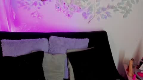 Snapshot of cata_greenn chatting on December 14, 8:08 pm Cata green model independient online show from December 14, 8:08 pm